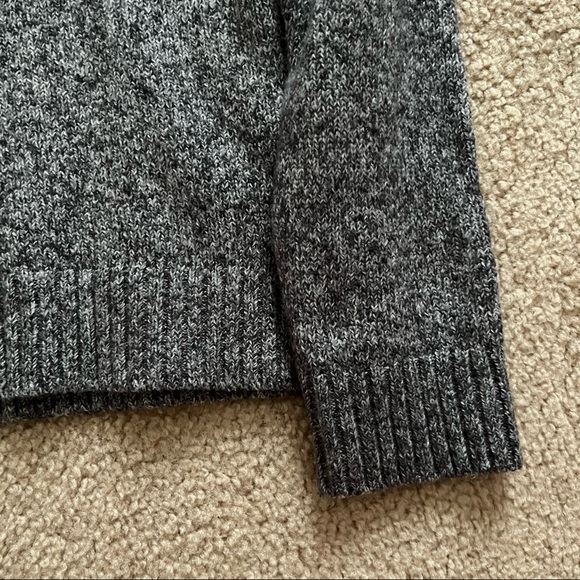 Abercrombie and Fitch Crewneck Sweater - Picture 3 of 6